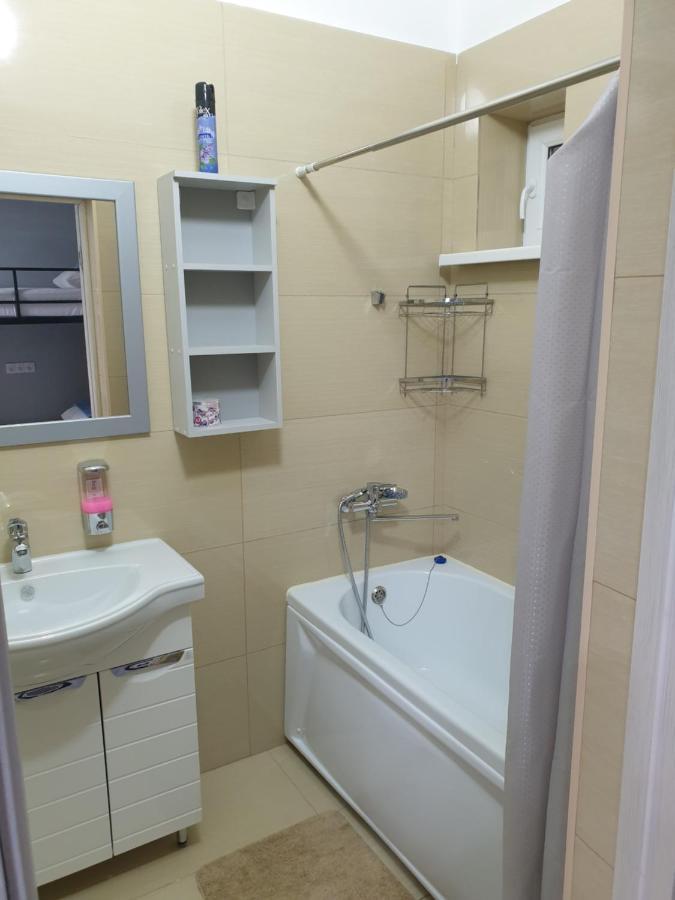 Station Hostel Atyrau Bagian luar foto