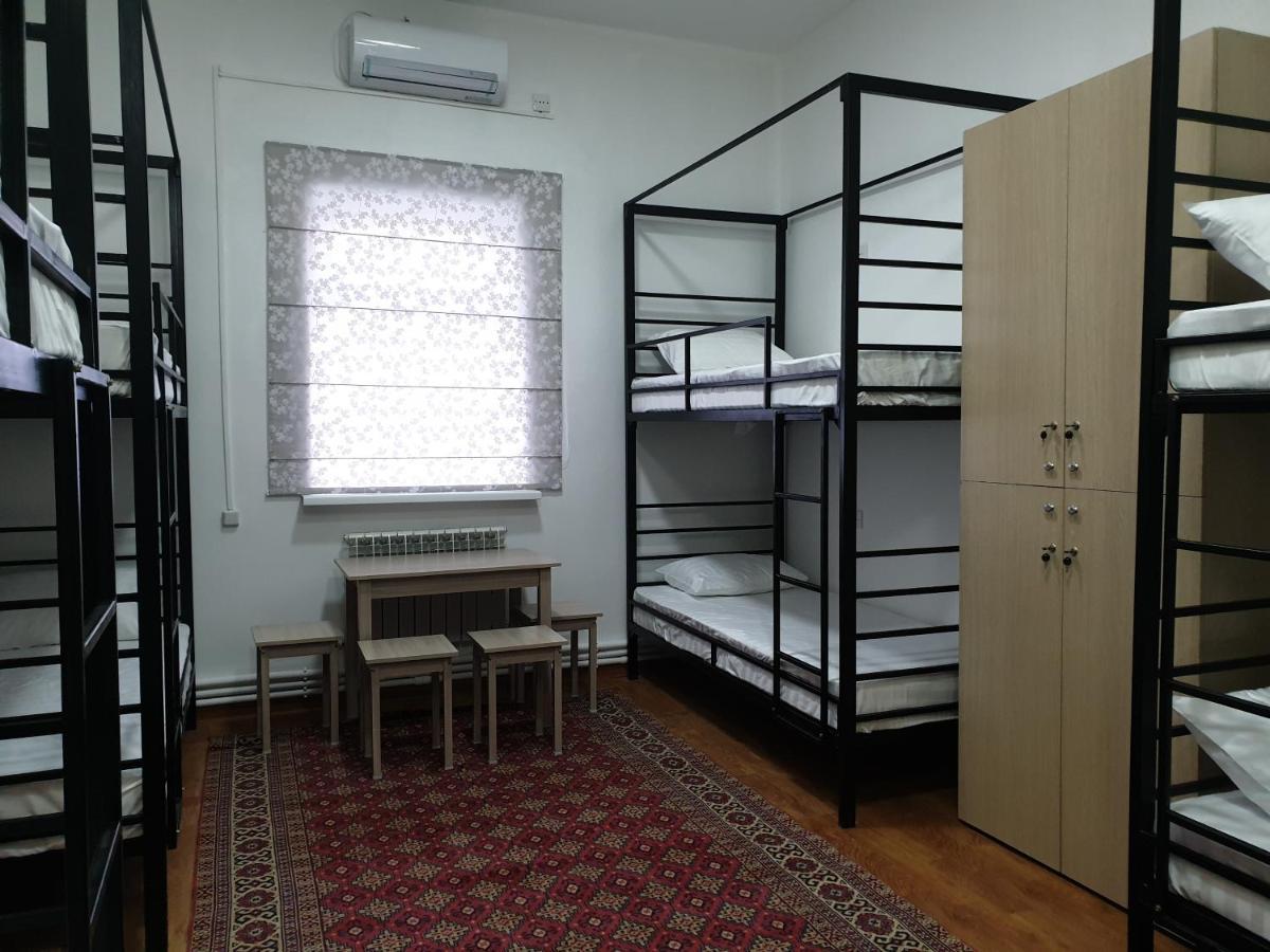 Station Hostel Atyrau Bagian luar foto